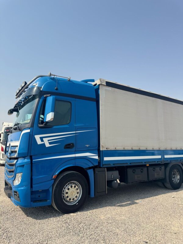 Actros 2151 - Image 4