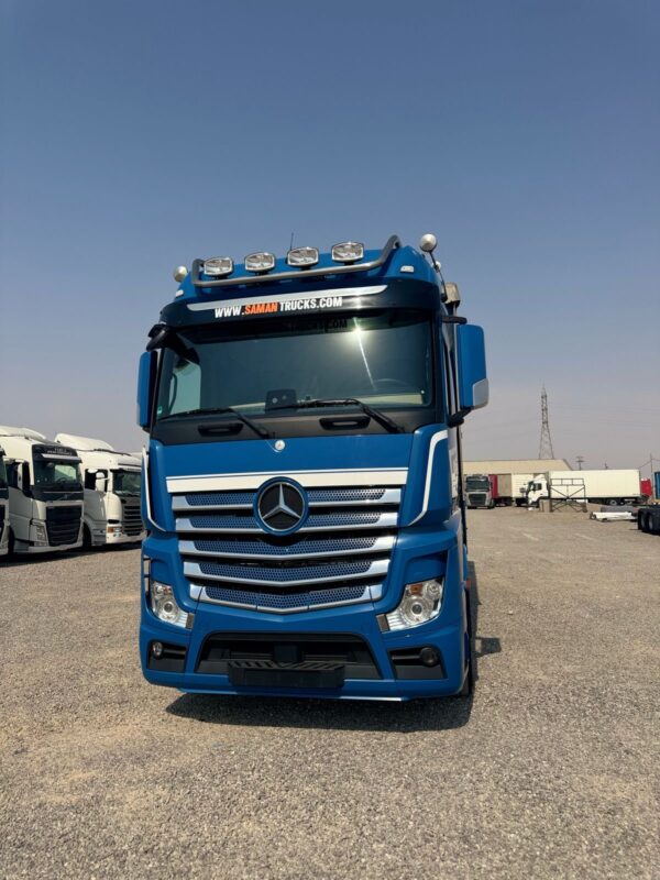 Actros 2151